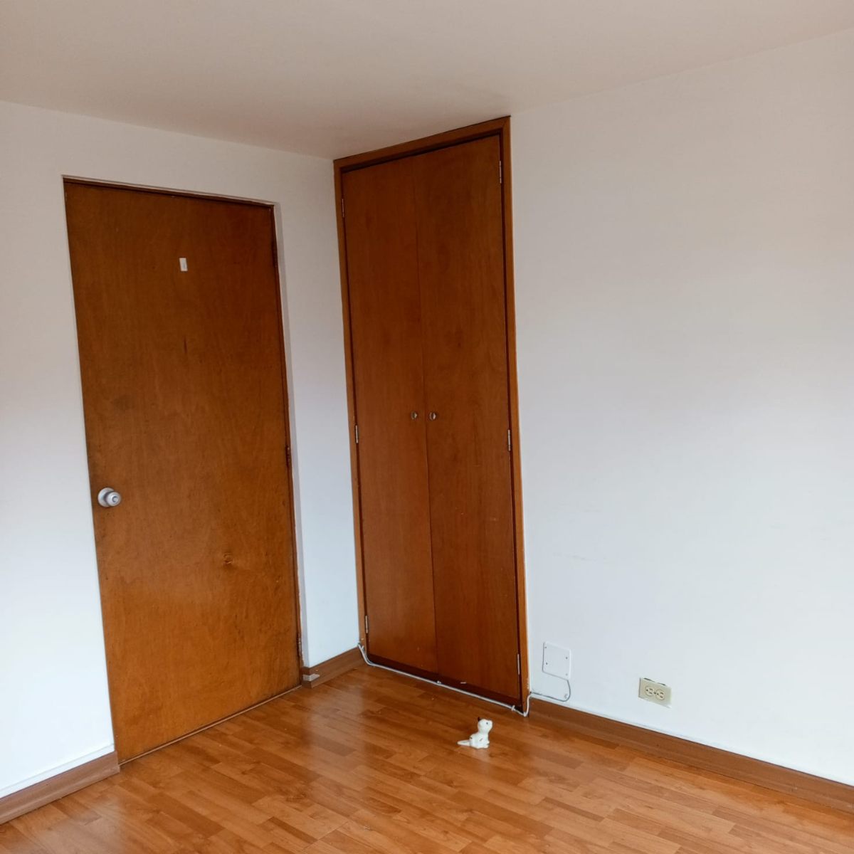 Cra. 112 Bis #81-20, Bogotá, Colombia 5